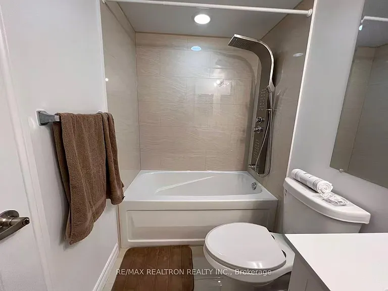 761 Bay St #2314 — Photo 8
