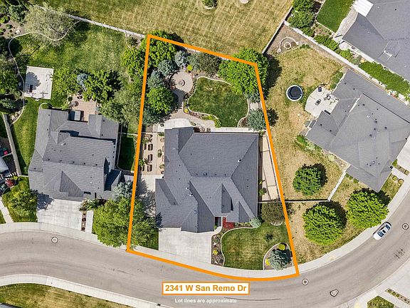4th image of 2341 W San Remo Dr