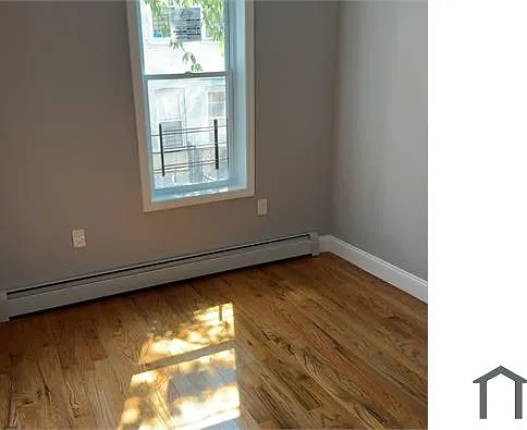 1018 Faile St #1 — Photo 6