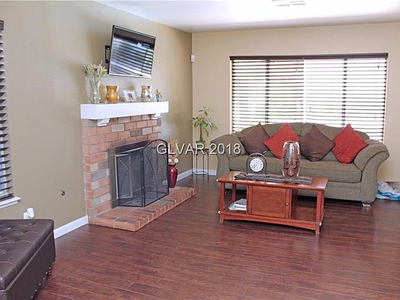 2nd image of 1248 S Christy Ln