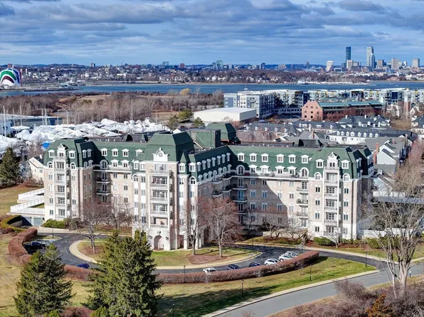 100 Marina Dr APT 512, Quincy, MA 02171