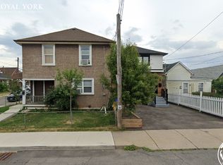 52 Frederick Ave #1, Hamilton, ON L8H4K4