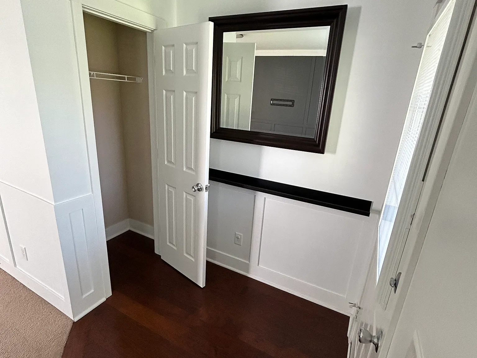 3 bed, 2.5 bath, 2047 sqft, $2,800 — Photo 4