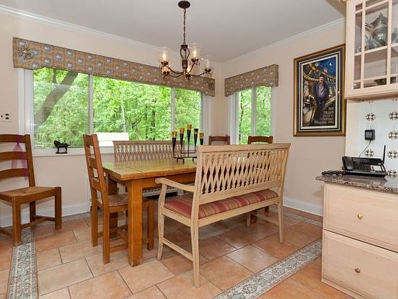 Breakfast Nook