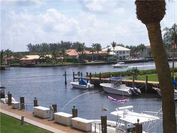 2nd image of 1 Harbourside Dr APT 3205