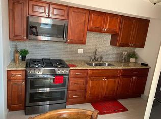 717 S Roosevelt St, Green Bay, WI 54301