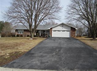 12 Jim Shell Dr, Eureka, MO 63025