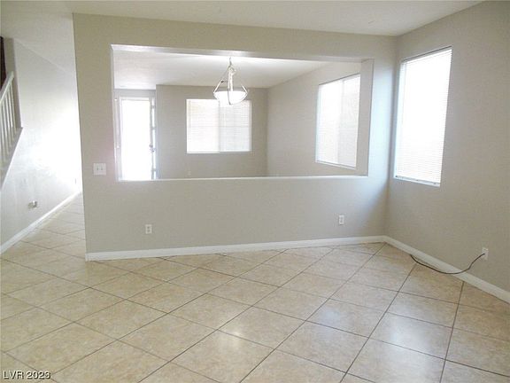 5th image of 9571 Newton Grove Ct