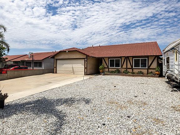 3rd image of 8934 Sultana Ave