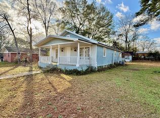 304 Highland Dr, Hartford, AL 36344