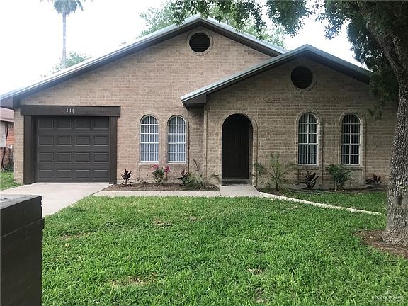2nd image of 418 Cancun Ln