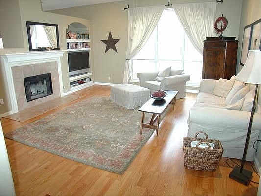 2nd image of 7800 Monona Ave