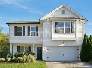 75 Shore Pine Dr, Youngsville, NC 27596