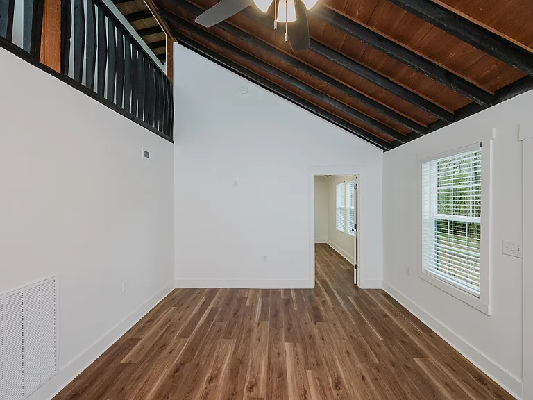 70 Powers Blvd — Photo 10
