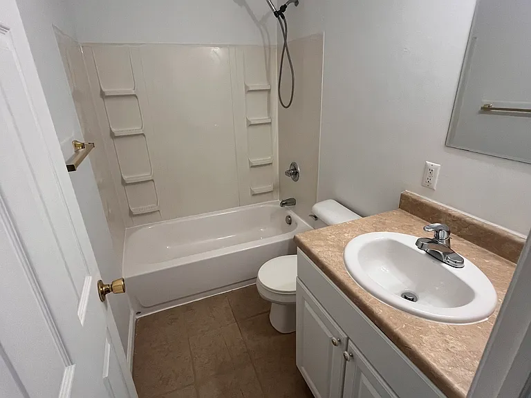 1520 Playstead St — Photo 12