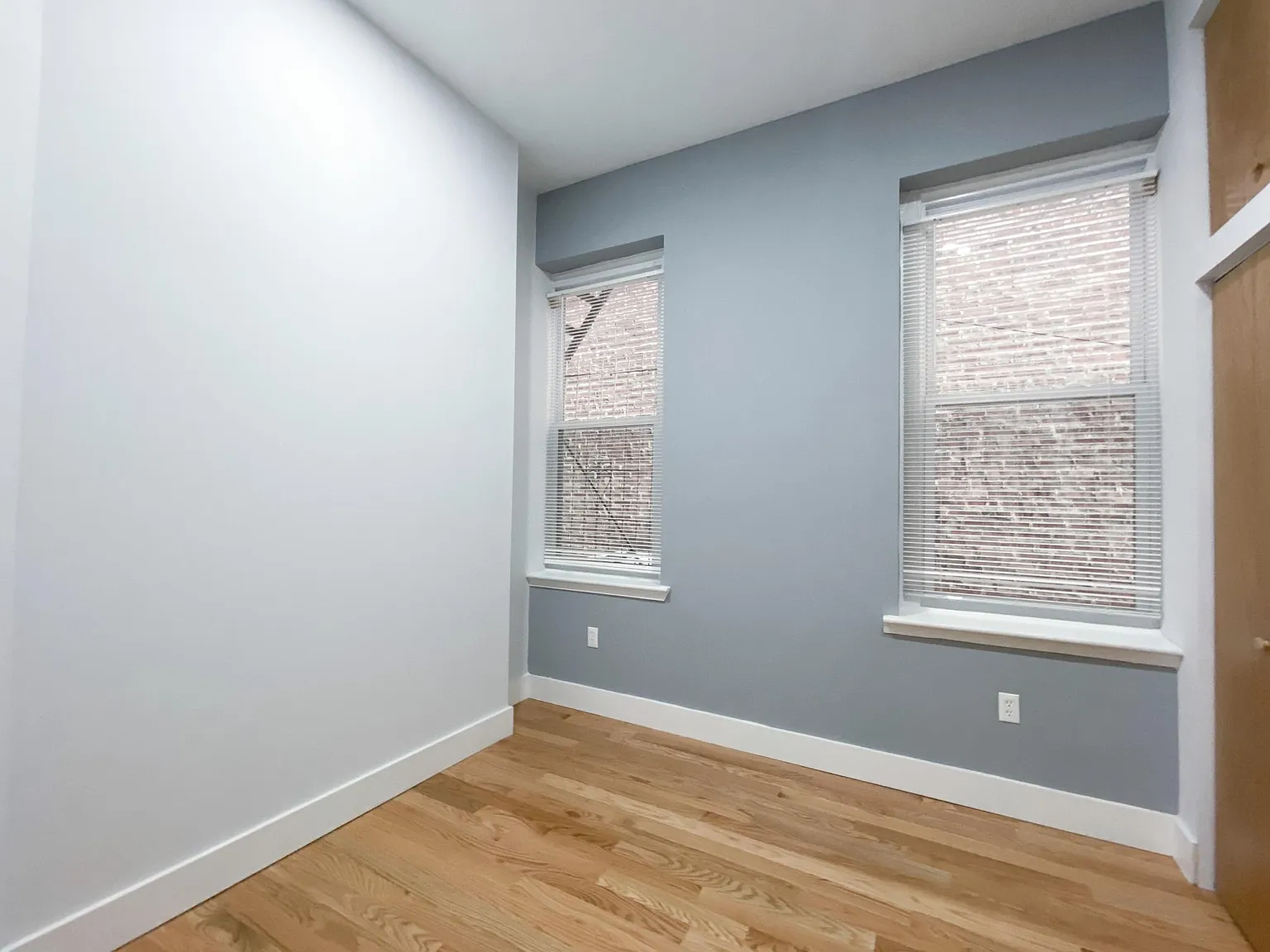 2 bed, 700 sqft, $2,500 — Photo 4