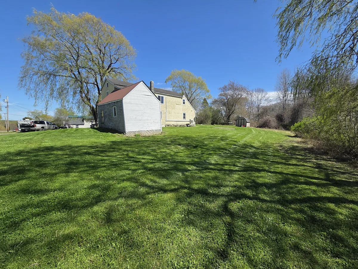 Building Photo - 16 Swan Ln #B