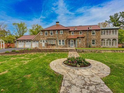 5709 Spring Lake Dr, Evansville, IN, 47710