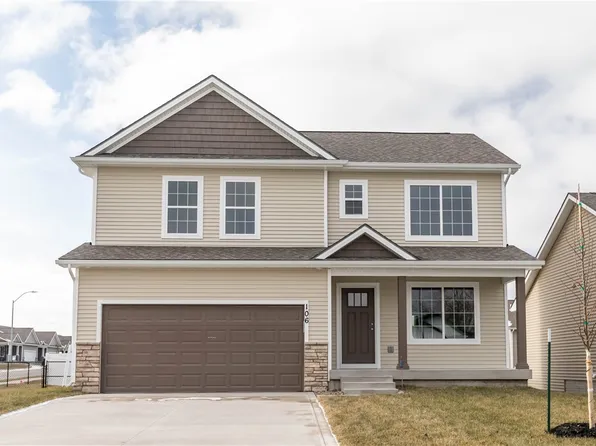 106 NE Adams Ave, Elkhart, IA 50073