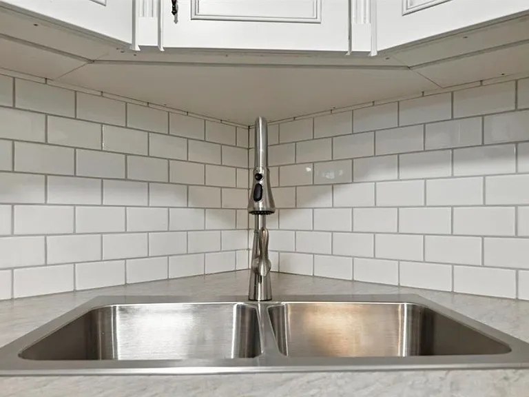 3109 Surfwood Dr — Photo 10