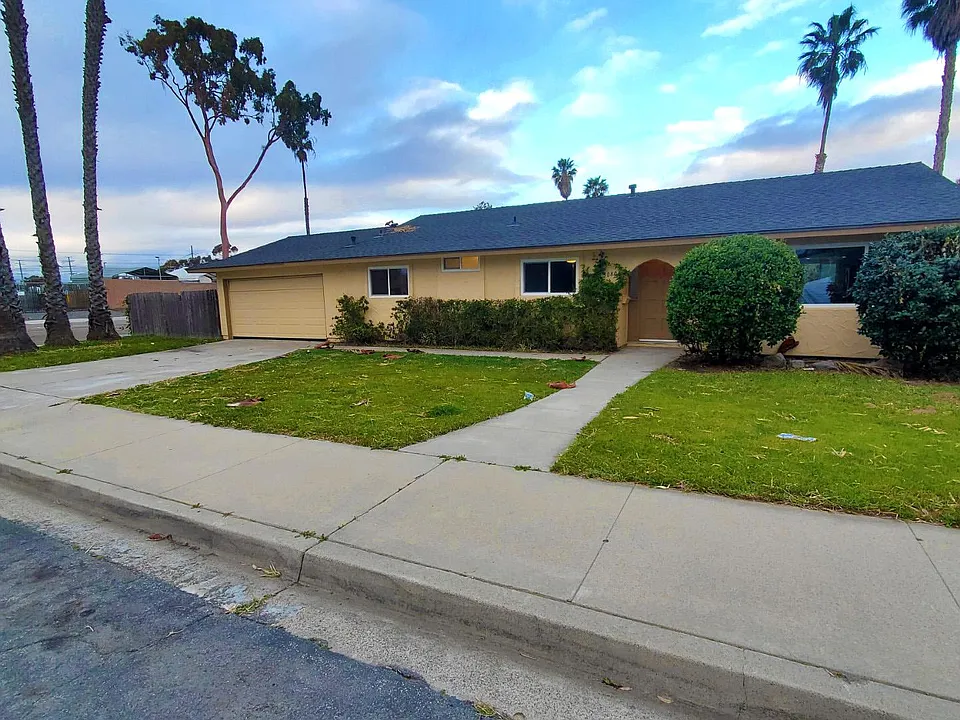 5080 El Arbol Dr
