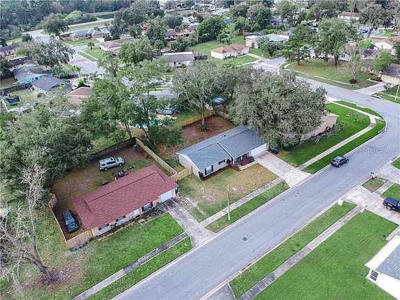 4th image of 2688 Clearbrook Cir
