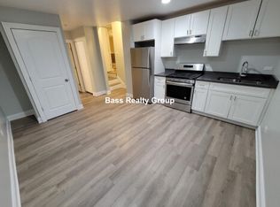 1333 W Greenleaf Ave #G2, Chicago, IL 60626