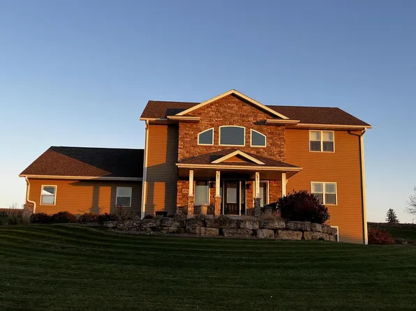 474 Weber Parkway, Lancaster, WI 53813