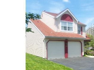 45 Tudor Dr, Burlington, NJ 08016