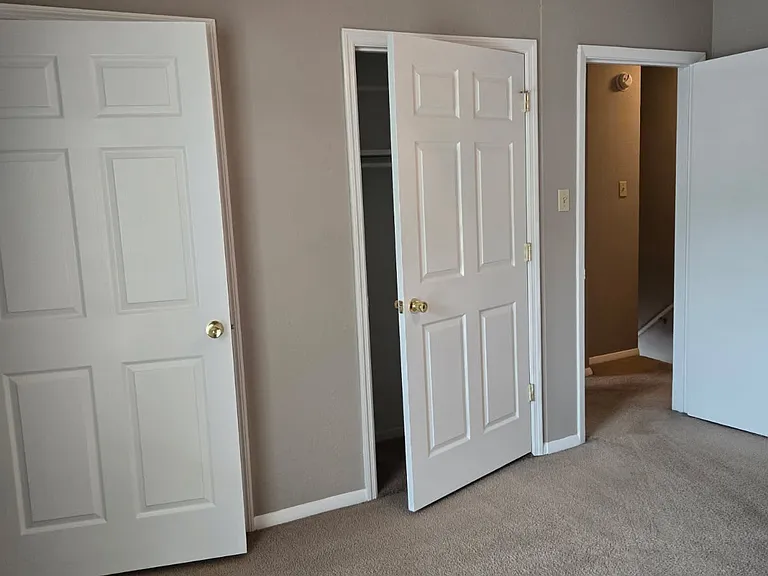 900 Mountain Creek Rd #B29 — Photo 5
