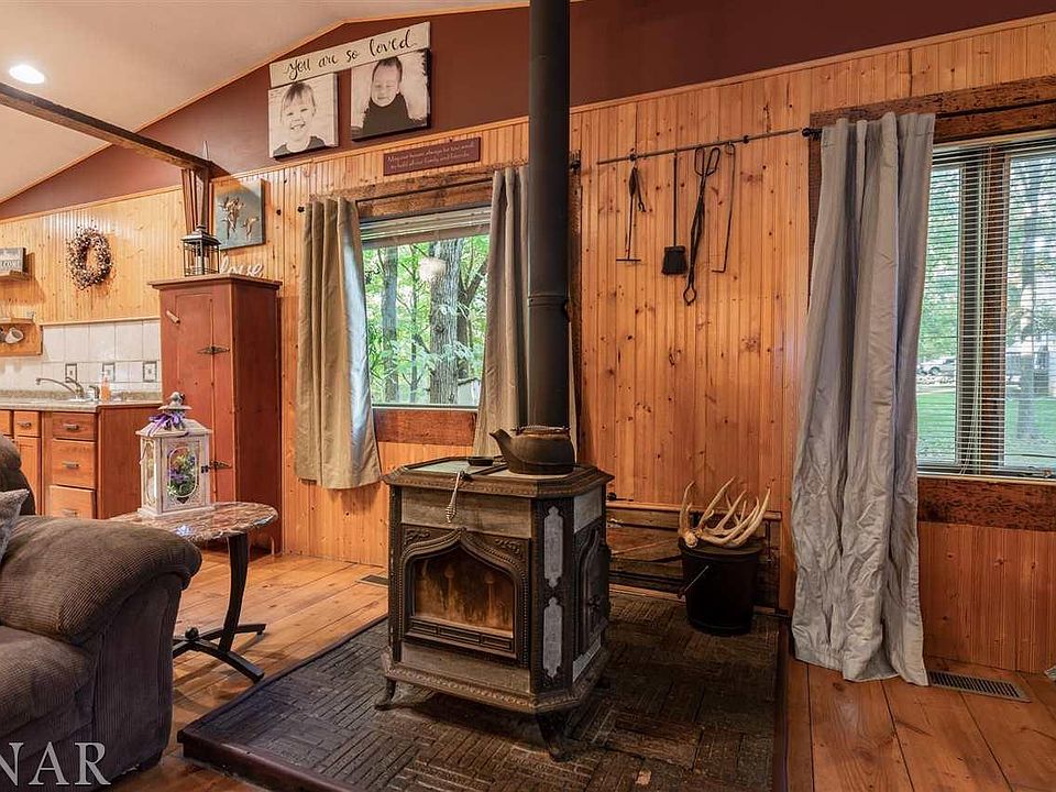 18546 Pawnee Ln, Danvers, IL 61732 Zillow