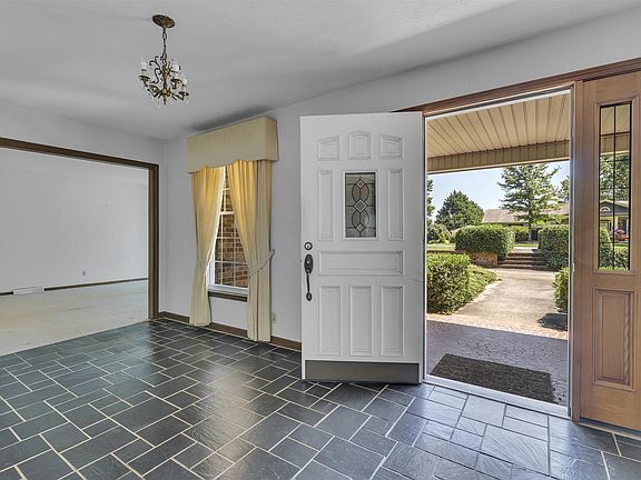 5th image of 21 Ashburn Pl