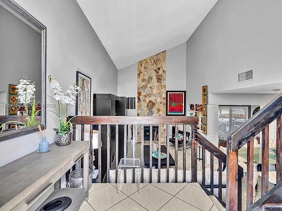 4th image of 4224 SW 148th Pl