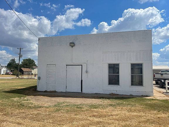 3rd image of 400 E Martin Ave