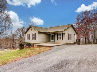 1994 Fairfield Rd, Bedford, VA 24523
