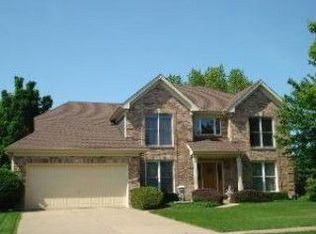 1341 Towne Ave, Batavia, IL 60510