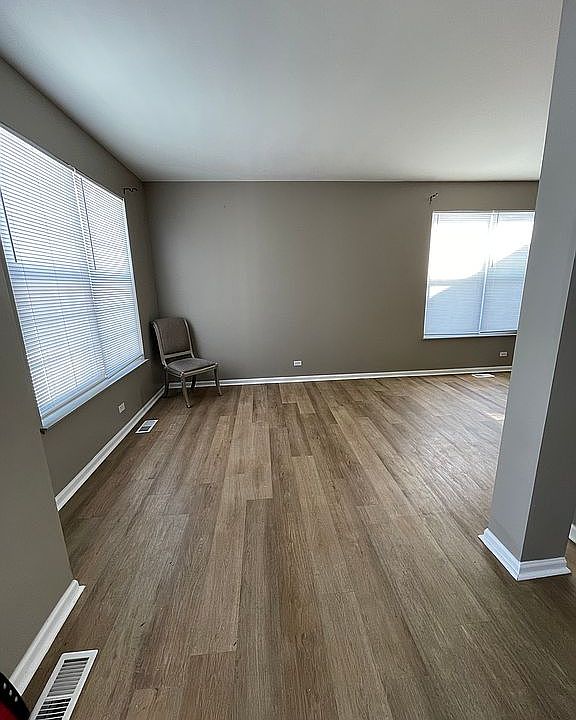 82 Leadville Ln, Gilberts, IL 60136 Zillow