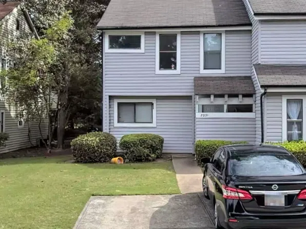 3231 Tennington Pl, Lawrenceville, GA 30044