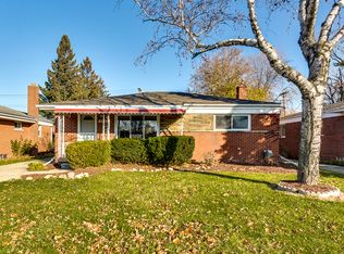 29812 Ann Arbor Trl, Westland, MI 48185