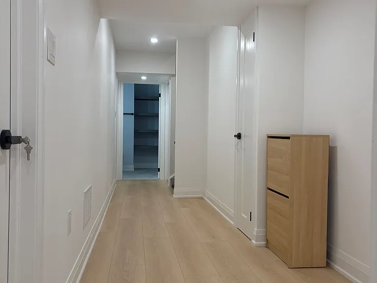 64 Charlotte Abby Dr #BASEMENT — Photo 14