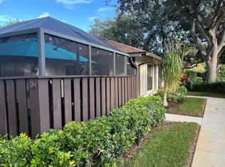 1473 Captains Walk #B, Fort Pierce, FL 34950