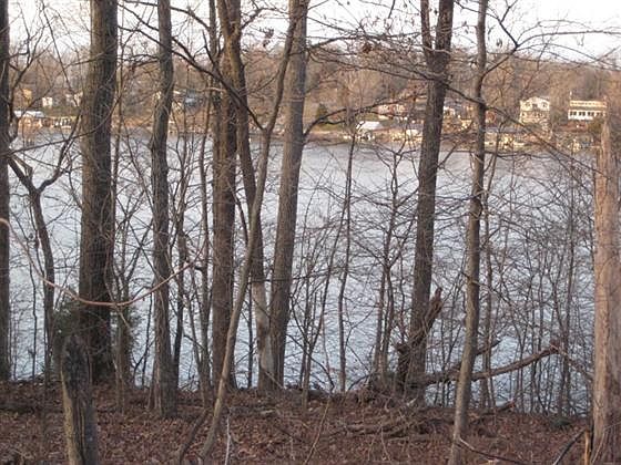 1st image of Lakeshore Dr N