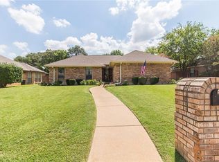 5433 Dana Point Dr, Arlington, TX 76017