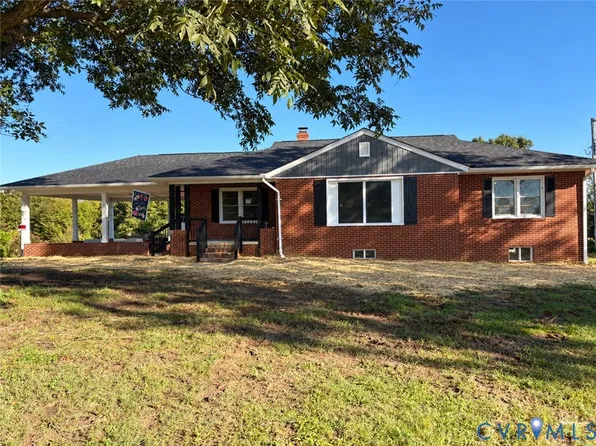 12521 McGee Ln, Amelia Court House, VA 23002