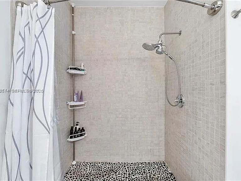 4960 SW 136th Ave #Townhouse 4960 — Photo 17