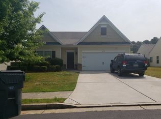 6070 Semaphore Rdg, Rex, GA 30273