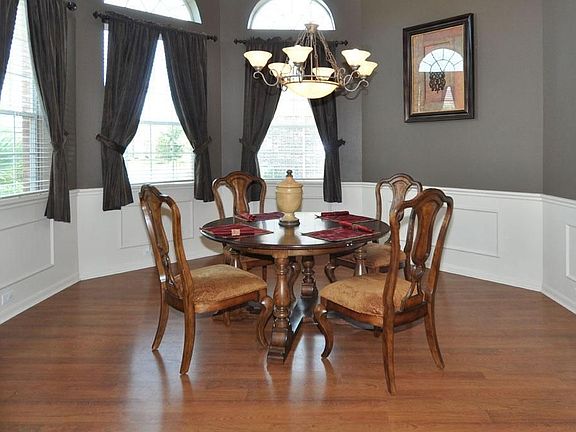 Stunning Formal Dining.