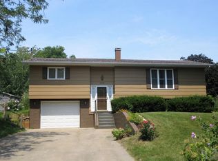 2107 Burlington Rd, University Park, IA 52595
