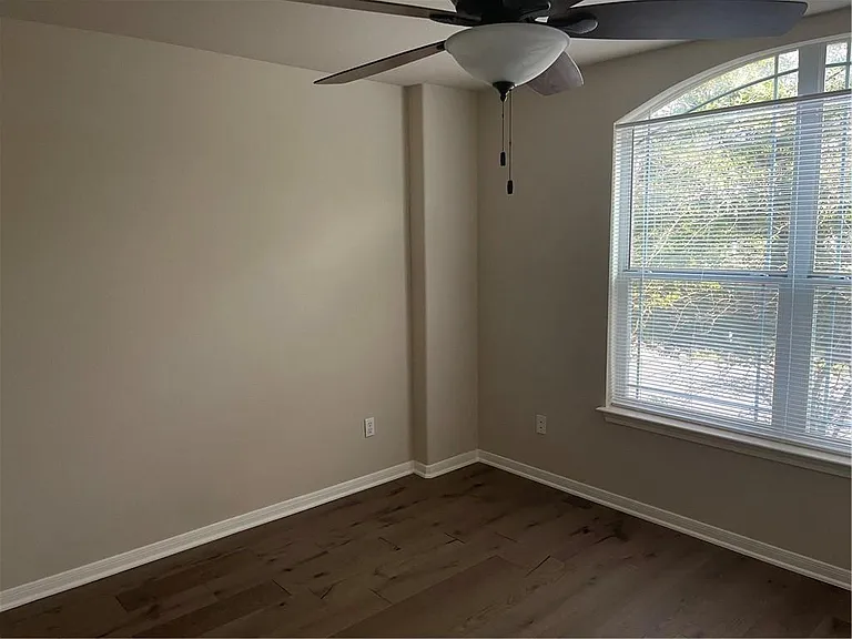 1718 Woodvista Pl — Photo 20