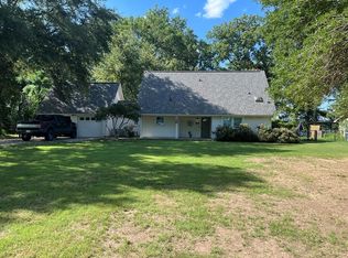 417 Stuart Island Rd, Lake Village, AR 71653